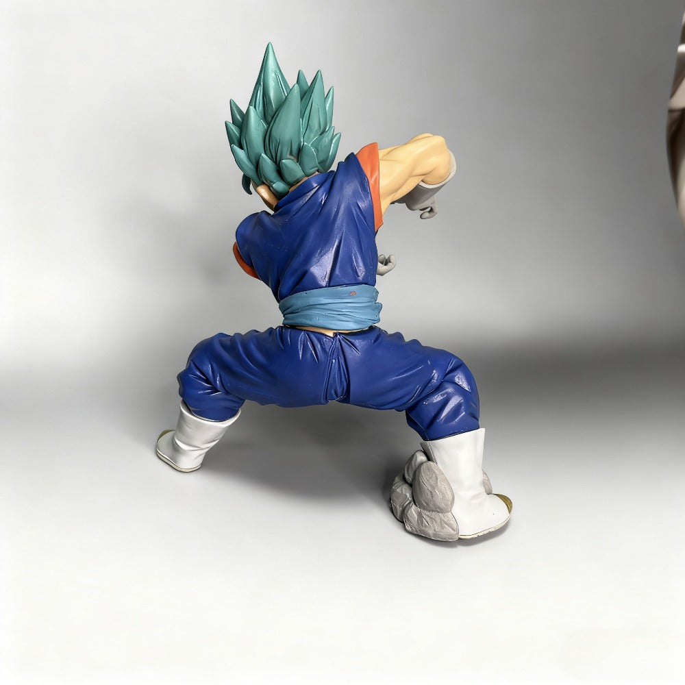 DRAGON BALL Anime Figure Collectible - Chibi-Style Beigitte (Beigitte Squatting Pose) PVC Action Figure, Chibi Anime Character Model for Display, Christmas/Halloween Gift for Fans, Collectible Doll for Tabletop/Desk Decor