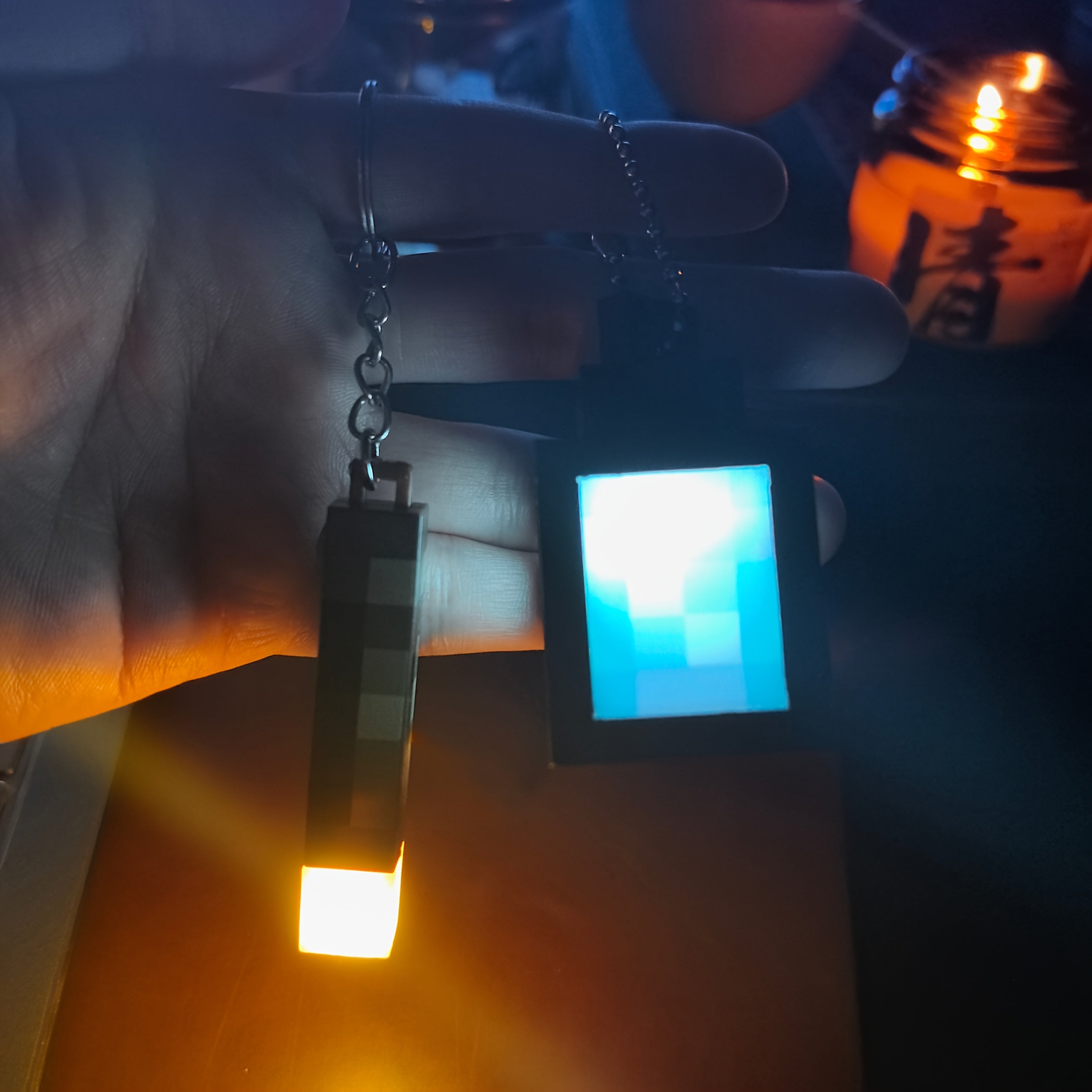 block-based game Glow Keychain, Luminous Creeper Torch Novel Keyring Accessory, Suitable for Backpacks and Bag Charms., Keychain For Backpacks, Backpack Charm Accessory, Block-Based Game Keyring, block-based game Keychain, Re