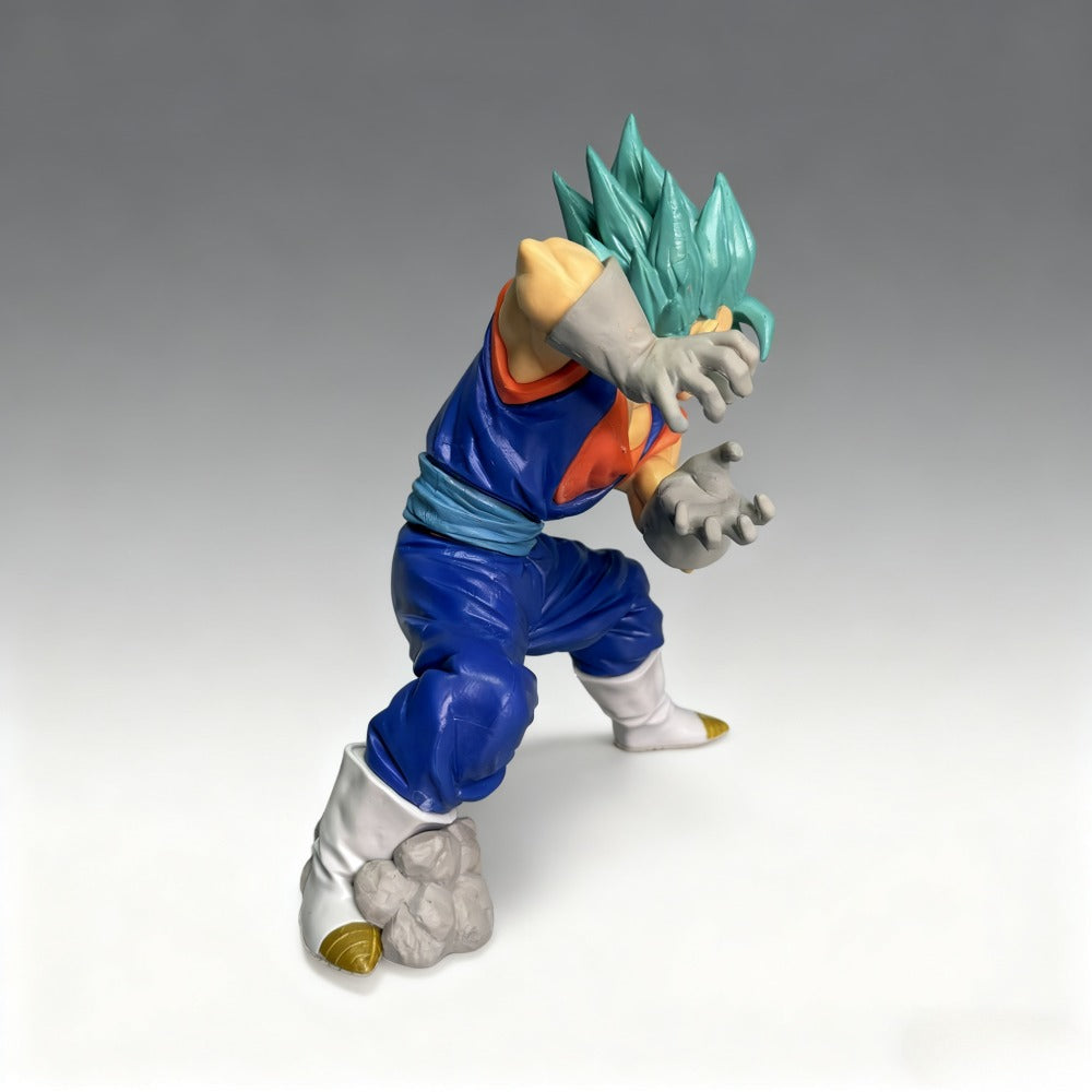 DRAGON BALL Anime Figure Collectible - Chibi-Style Beigitte (Beigitte Squatting Pose) PVC Action Figure, Chibi Anime Character Model for Display, Christmas/Halloween Gift for Fans, Collectible Doll for Tabletop/Desk Decor