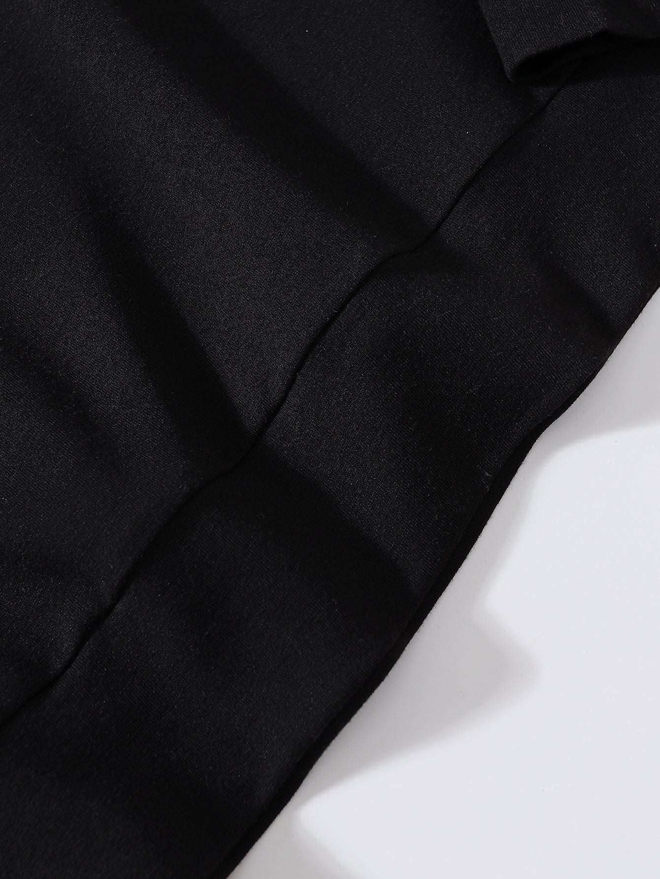 DRAGON BALL Men's & Unisex-like Trunks Super Saiyan Anime Sweatshirt - Black Goku's Iconic Character Print with Text, Casual Round Neck Pullover for & Casual Attire, Saiyan-Themed Gift for Fans