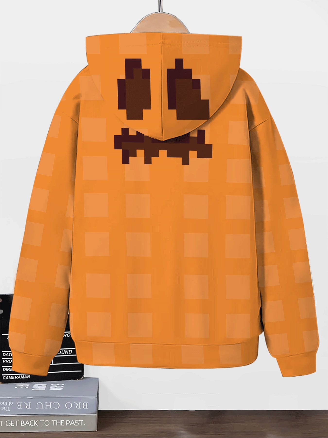 Boys' Halloween Pixel Pumpkin Hooded Zip-Up Sweatshirt - Cozy Orange Jacket with Black Zigzag Design, Casual Long Sleeve Outerwear for Fall/Winter, Perfect for Outdoor Play & Daily Wear, Halloween, Playful Design, Comfortable