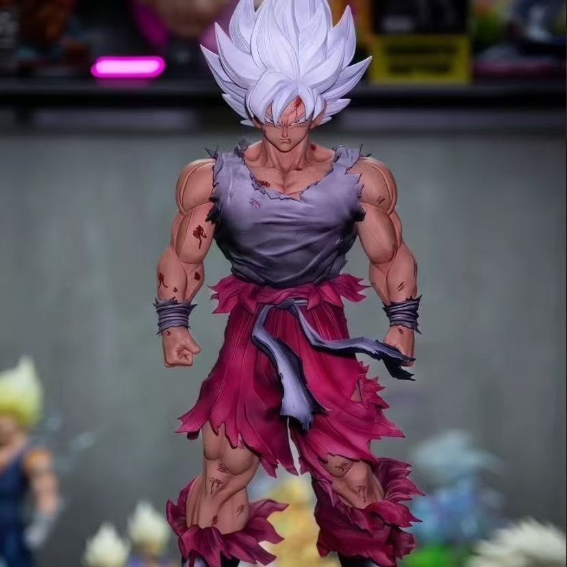 DRAGON BALL Goku Dragon Ball Z Action Figure - Collectible Statue Model with Dynamic Poses, White Hair & Battle-Damaged Style (Kameha Beam Effects) - Anime Manga Replica for Fans, Display, Accessory