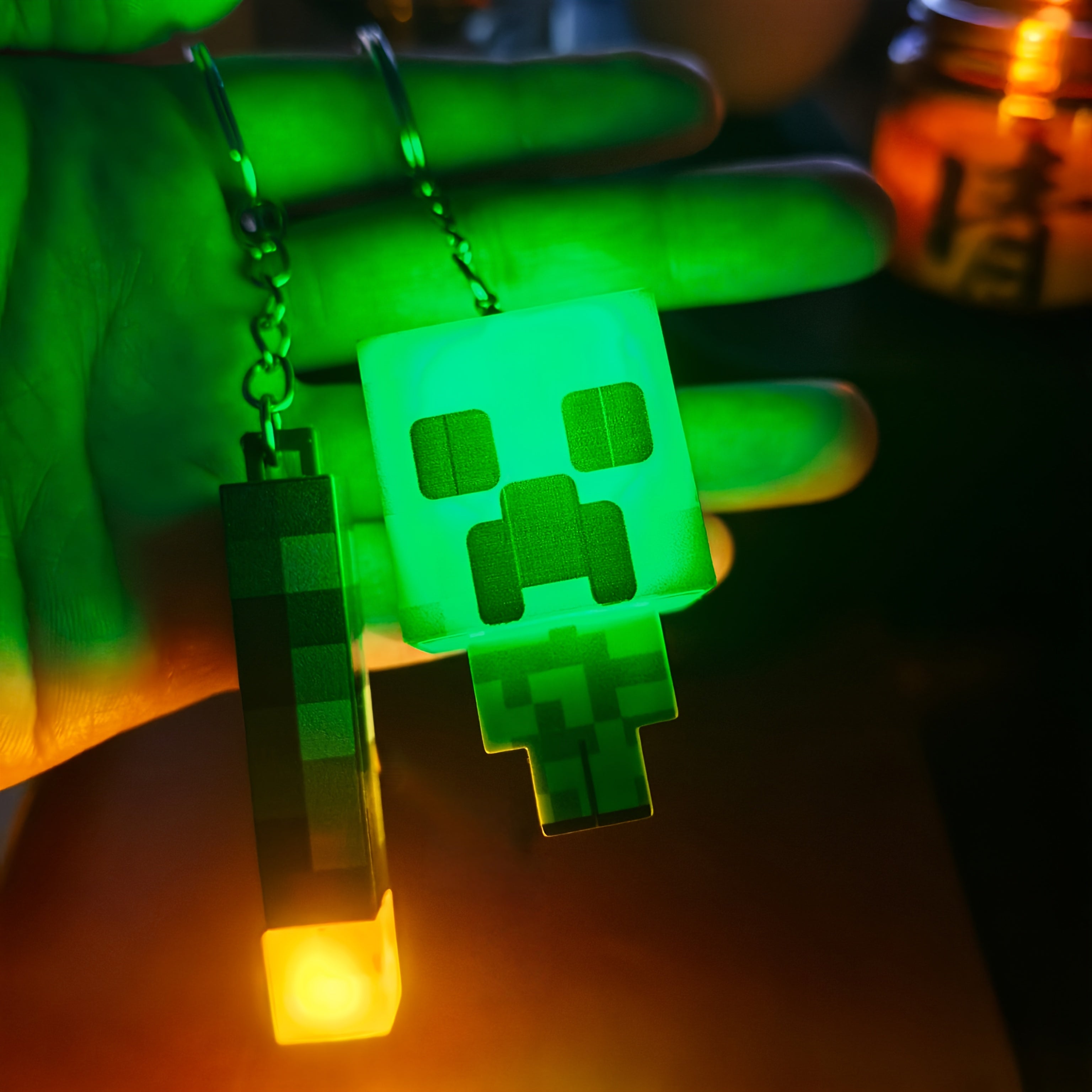 block-based game Glow Keychain, Luminous Creeper Torch Novel Keyring Accessory, Suitable for Backpacks and Bag Charms., Keychain For Backpacks, Backpack Charm Accessory, Block-Based Game Keyring, block-based game Keychain, Re